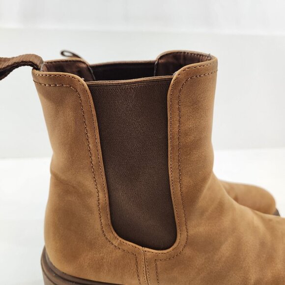 Call it Spring Vegan Leather Chelsea Boots Tan Size 7 - Picture 12 of 12